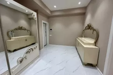 Aylıq Kirayə Yeni Tikili Gənclik Mallda