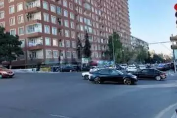 Satılır Yeni Tikili 9-cu Mikrorayonda