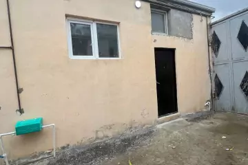 Satılır Həyət Evi Bakıda