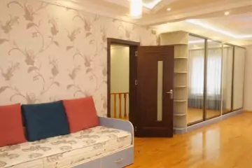 Satılır Həyət Evi Buzovnada
