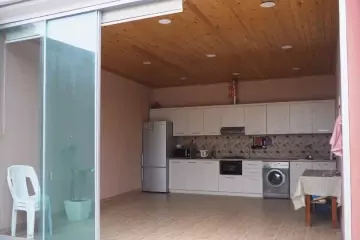 Satılır Həyət Evi Buzovnada