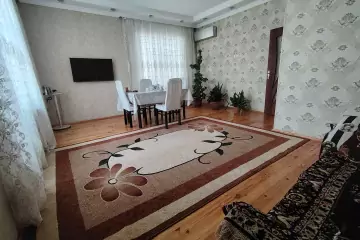 Satılır Həyət Evi Lökbatanda