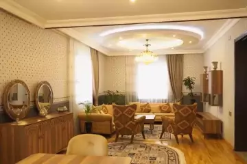 Satılır Həyət Evi Buzovnada