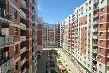 Satılır Yeni Tikili Tbilisi Prospektida