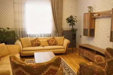 Satılır Həyət Evi Buzovnada