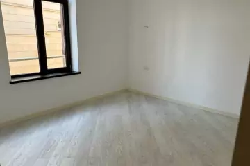 Satılır Həyət Evi Köhnə Günəşlidə