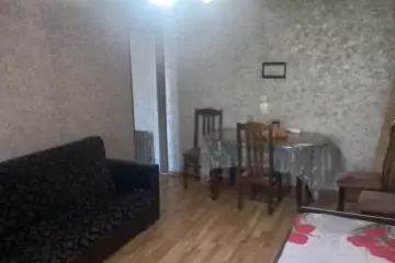 Aylıq Kirayə Köhnə Tikili Elmler Akademiyasıda