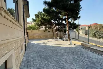 Satılır Həyət Evi Köhnə Günəşlidə