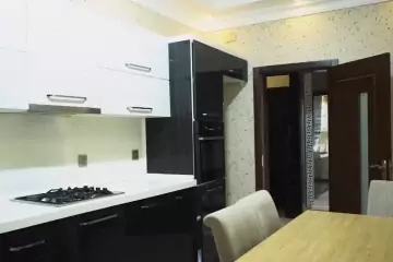 Satılır Həyət Evi Buzovnada