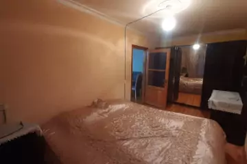 Aylıq Kirayə Köhnə Tikili Elmler Akademiyasıda