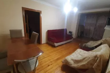Aylıq Kirayə Köhnə Tikili Elmler Akademiyasıda