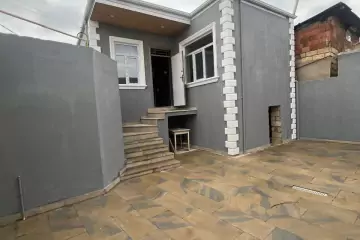 Satılır Həyət Evi Bakıda