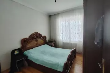Satılır Həyət Evi Lökbatanda