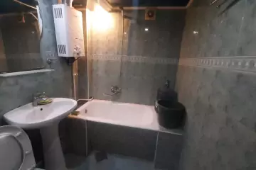 Aylıq Kirayə Köhnə Tikili Elmler Akademiyasıda