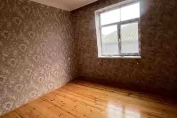 Satılır Həyət Evi Bakıda