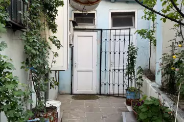 Satılır Həyət Evi Fəhlə Prospekti - Rabocidə