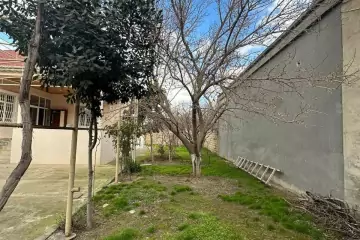 Satılır Həyət Evi Zabrat Qəsəbəsida