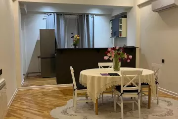 Satılır Yeni Tikili 7-ci Mikrorayonda