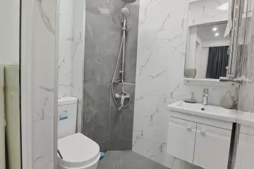 Satılır Yeni Tikili 7-ci Mikrorayonda