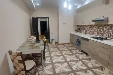 Satılır Yeni Tikili 8-ci Kilometrdə
