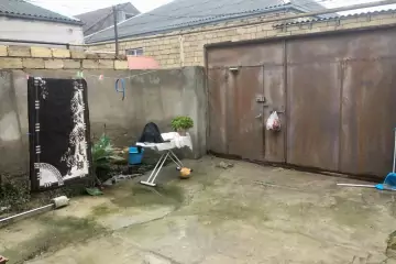 Satılır Həyət Evi Bakıda