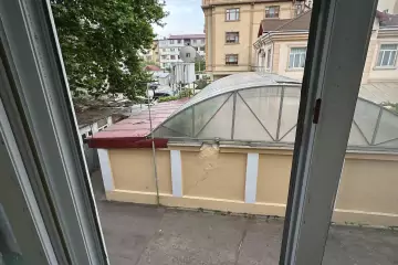 Aylıq Kirayə Köhnə Tikili Montində