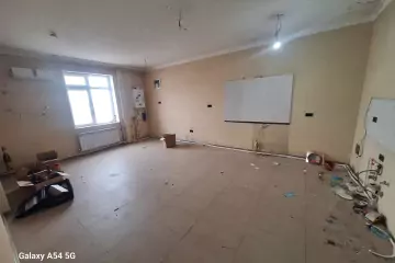 Satılır Yeni Tikili Beşmərtəbədə