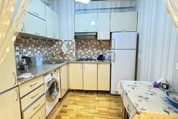 Satılır Yeni Tikili Masazırda