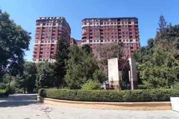 Satılır Yeni Tikili Zabitlər Parkı