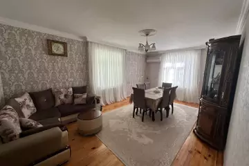 Satılır Həyət Evi Zabrat Qəsəbəsida