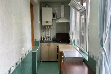Aylıq Kirayə Köhnə Tikili Montində