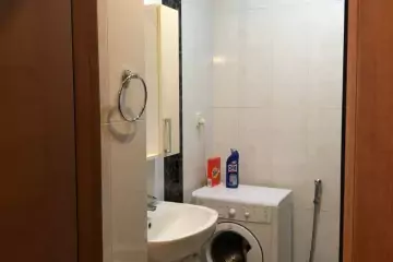 Satılır Yeni Tikili Ağ şəhər Kompleksində