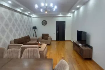 Satılır Yeni Tikili 8-ci Kilometrdə