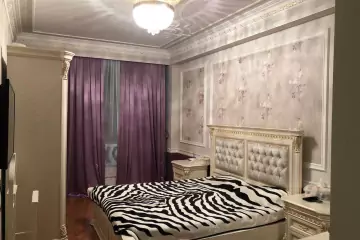 Satılır Yeni Tikili Ağ şəhər Kompleksində