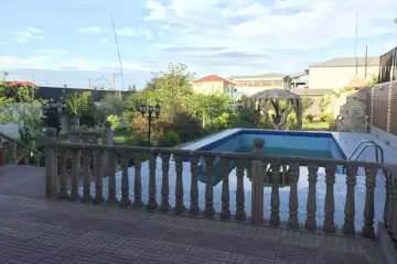 Satılır Həyət Evi Novxanıda