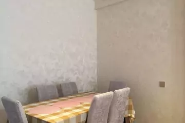 Aylıq Kirayə Yeni Tikili Elmler Akademiyasıda