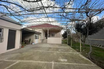 Satılır Həyət Evi Zabrat Qəsəbəsida