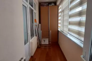 Satılır Yeni Tikili 8-ci Kilometrdə
