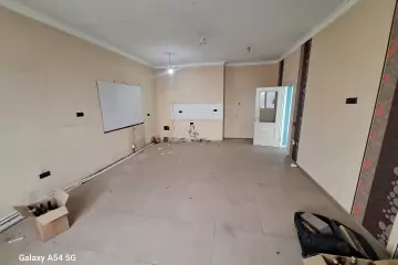 Satılır Yeni Tikili Beşmərtəbədə