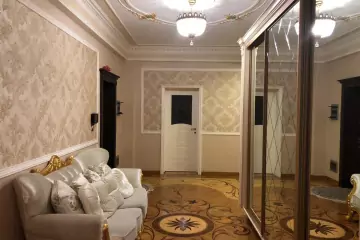 Satılır Yeni Tikili Ağ şəhər Kompleksində