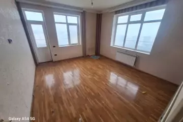 Satılır Yeni Tikili Beşmərtəbədə
