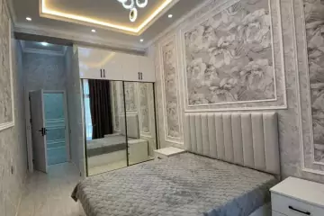 Satılır Yeni Tikili Dostluq Kinoteatrında