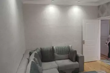 Satılır Həyət Evi Bakıda