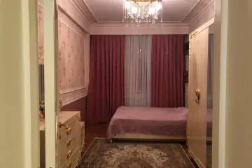 Satılır Yeni Tikili Ağ şəhər Kompleksində