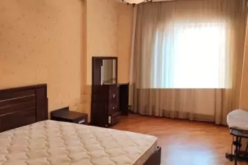 Aylıq Kirayə Yeni Tikili Elmler Akademiyasıda