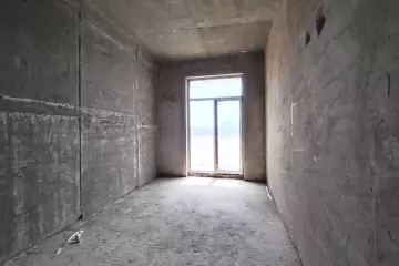 Satılır Yeni Tikili Elmler Akademiyasıda