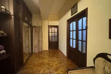 Satılır Yeni Tikili Nərimanov Parkı