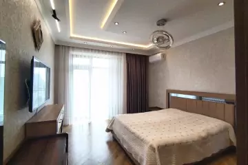 Aylıq Kirayə Yeni Tikili Grand Hayatda