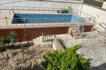 Satılır Bağ Evi Mərdəkanda