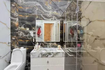Satılır Yeni Tikili Elmler Akademiyasıda